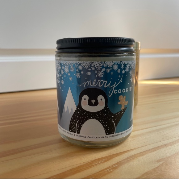 Merry Cookie Bath and Body Works Candles - Picture 3 of 7